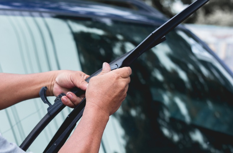 maintenance-and-fines-wiper