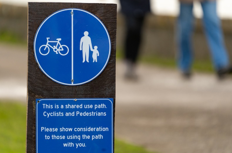 new-highway-code-shared-path