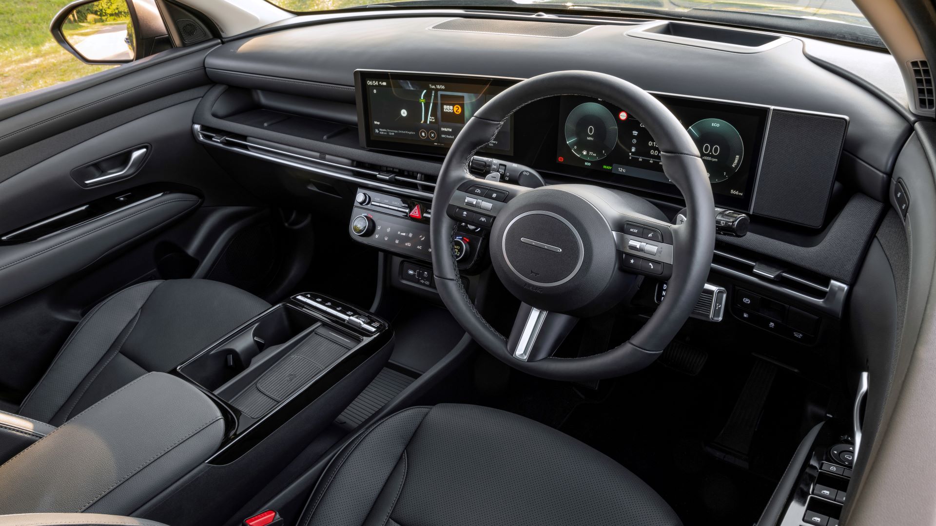 Hyundai Tucson interior